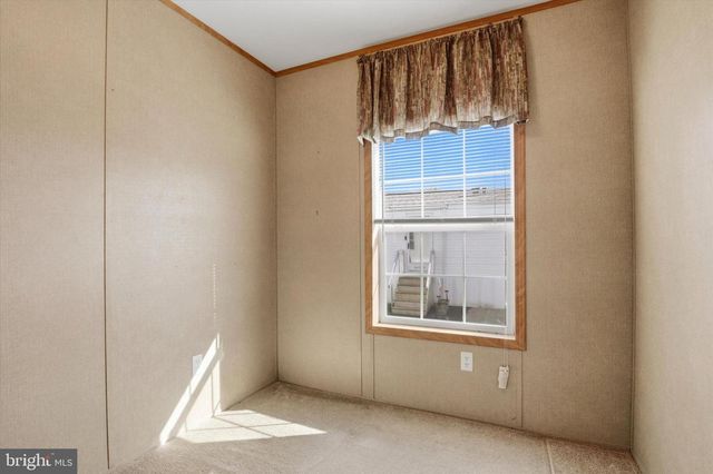 77 IVY CIR, Norristown, PA 19403