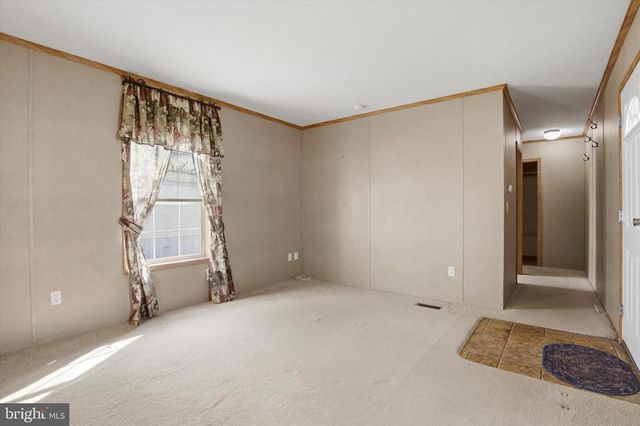 77 IVY CIR, Norristown, PA 19403