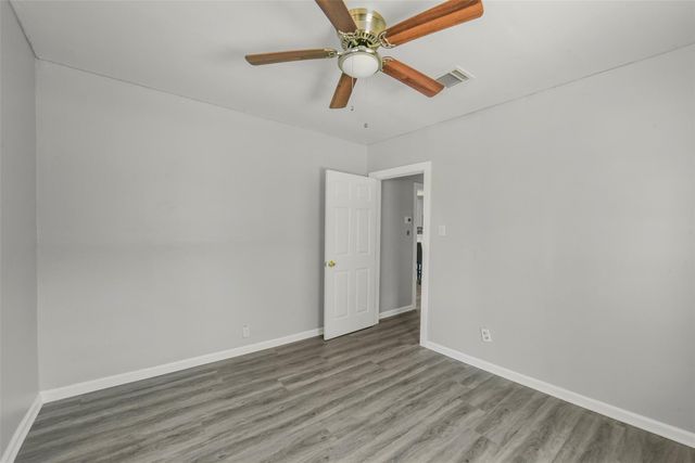 220 Engel Street, Houston, TX 77011