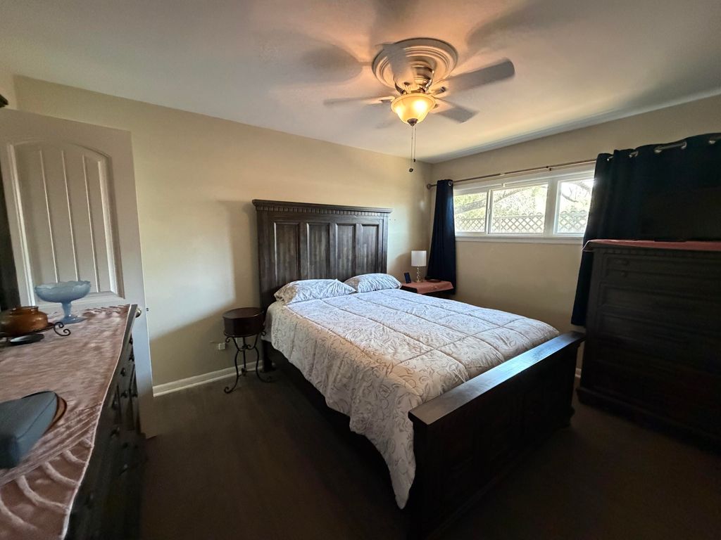 Image 10 of property listing at 2702 University Avenue, San Angelo, TX 76904
