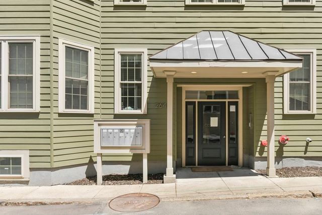 264 Athens Street 5, Boston, MA 02127