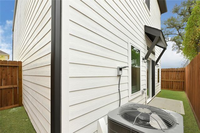 5008 Elizabeth City Street, Houston, TX 77021