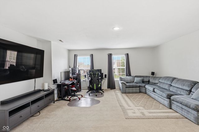 2650 Gawain Drive, Lafayette, IN 47909