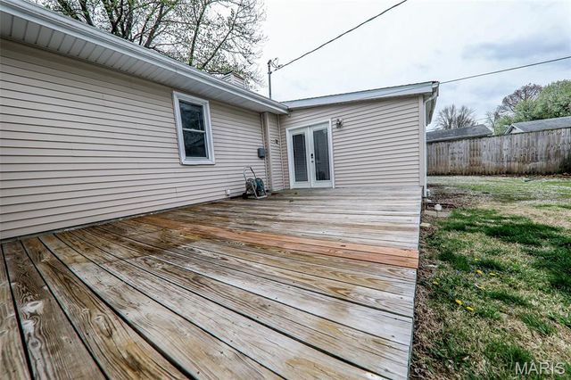312 Frey Lane, Fairview Heights, IL 62208