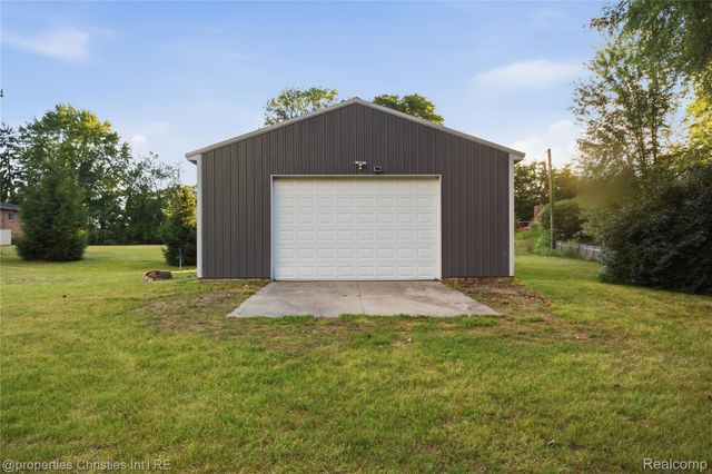 3851 Judd Road, Milan, MI 48160