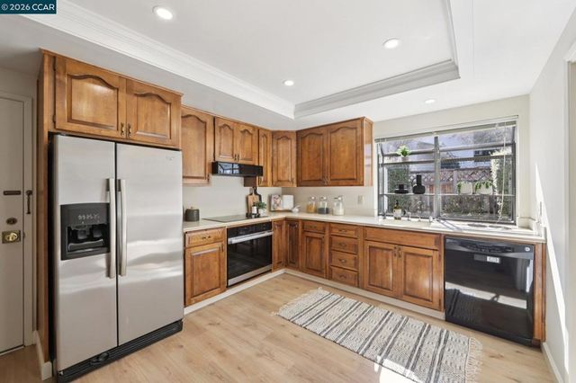 826 Augusta Dr, Moraga, CA 94556