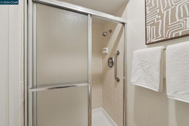 826 Augusta Dr, Moraga, CA 94556