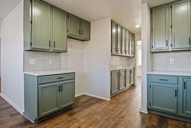 10751 Shady Oaks Lane, Guthrie, OK 73044