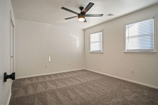 10751 Shady Oaks Lane, Guthrie, OK 73044