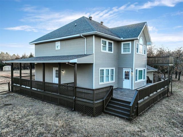 10751 Shady Oaks Lane, Guthrie, OK 73044
