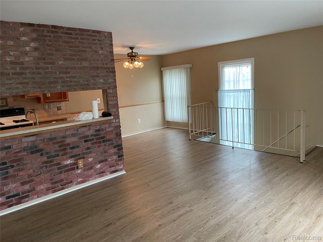 23653 Stonehenge Boulevard, Novi, MI 48375