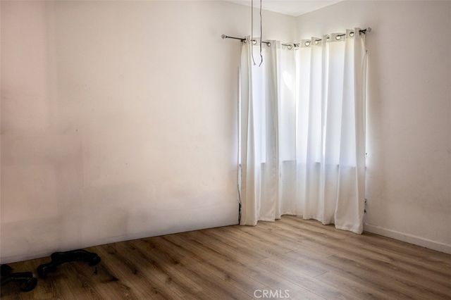 1401 S Whitemarsh, Compton, CA 90220