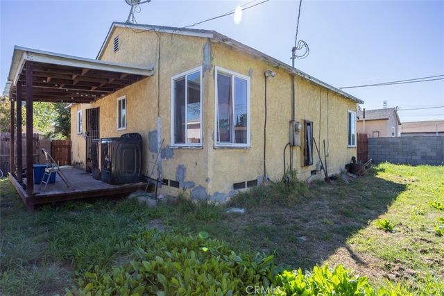 1401 S Whitemarsh, Compton, CA 90220