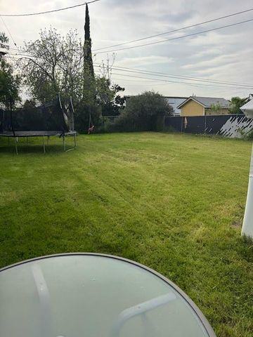 3011 Anne St, Stockton, CA 95206