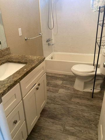 3011 Anne St, Stockton, CA 95206