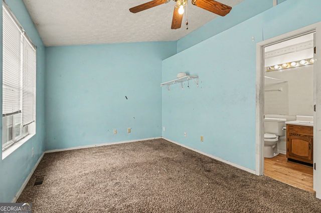 5670 Wells Circle, Stone Mountain, GA 30087