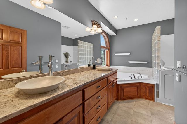 2623 S Coon Creek Drive, Andover, MN 55304