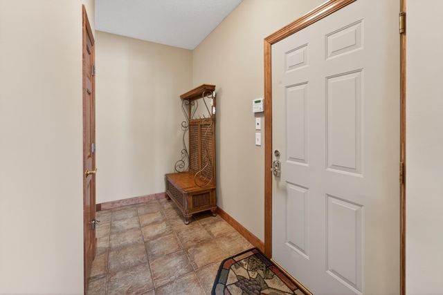 2623 S Coon Creek Drive, Andover, MN 55304