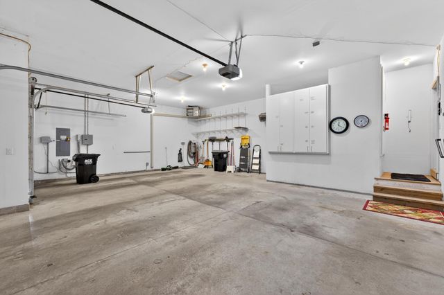 2623 S Coon Creek Drive, Andover, MN 55304