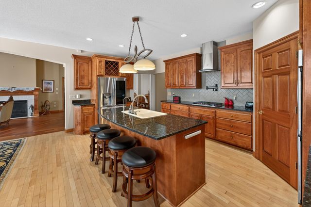 2623 S Coon Creek Drive, Andover, MN 55304