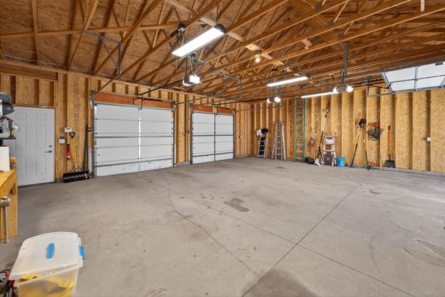 2623 S Coon Creek Drive, Andover, MN 55304