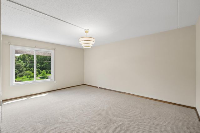 1077 Sibley Memorial Highway 504, Lilydale, MN 55118