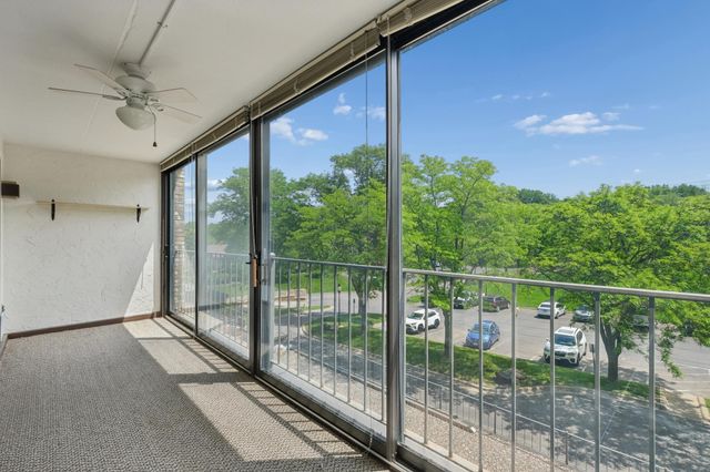 1077 Sibley Memorial Highway 504, Lilydale, MN 55118