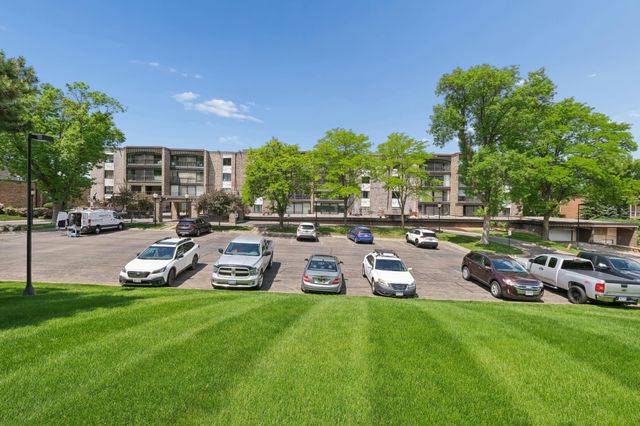1077 Sibley Memorial Highway 504, Lilydale, MN 55118