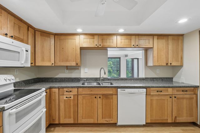 1077 Sibley Memorial Highway 504, Lilydale, MN 55118