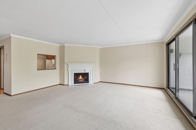1077 Sibley Memorial Highway 504, Lilydale, MN 55118