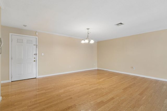 1508 Gorham 306, Lowell, MA 01852