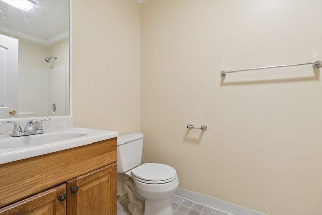 1508 Gorham 306, Lowell, MA 01852