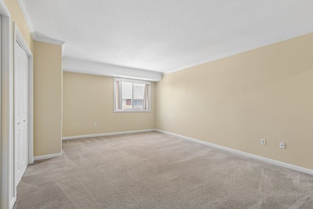 1508 Gorham 306, Lowell, MA 01852