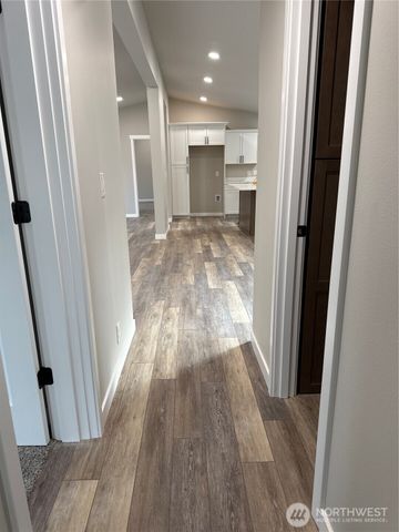 1500 SE Spruce Road, Port Orchard, WA 98367