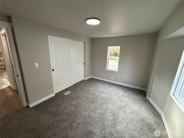 1500 SE Spruce Road, Port Orchard, WA 98367