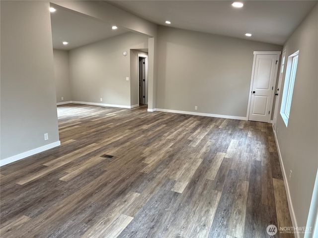 1500 SE Spruce Road, Port Orchard, WA 98367