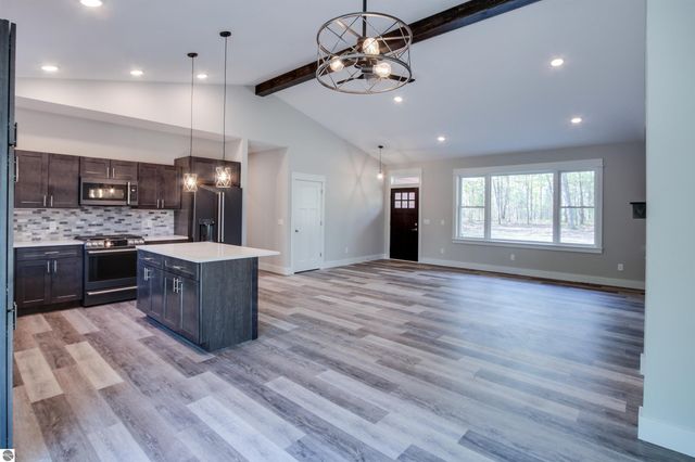 8932 Acres Run Drive, Traverse City, MI 49684