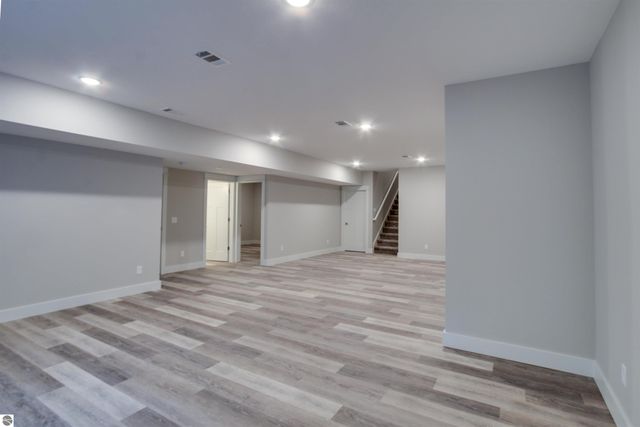 8932 Acres Run Drive, Traverse City, MI 49684