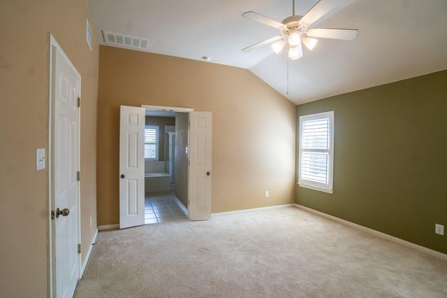 105 Remington RUN, Bastrop, TX 78602
