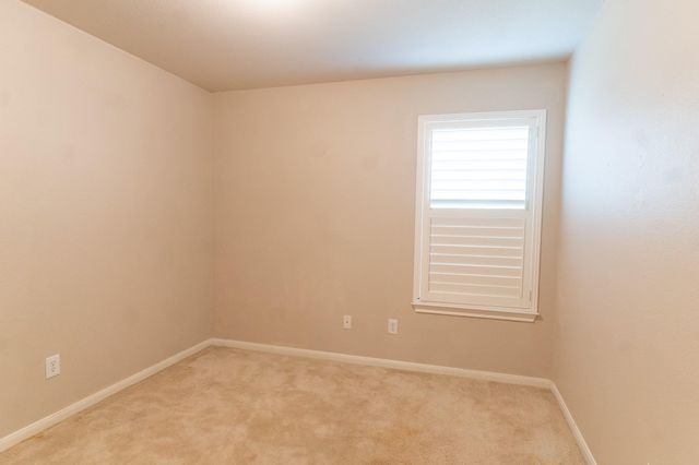 105 Remington RUN, Bastrop, TX 78602
