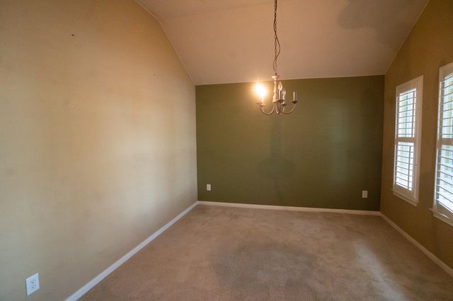 105 Remington RUN, Bastrop, TX 78602