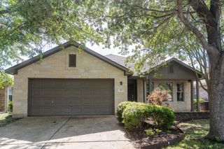 105 Remington RUN, Bastrop, TX 78602