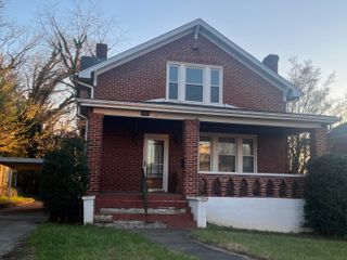 423 Walnut AVE, Roanoke, VA 24014
