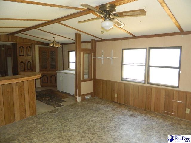 2002 Catalpa Drive, Dillon, SC 29536