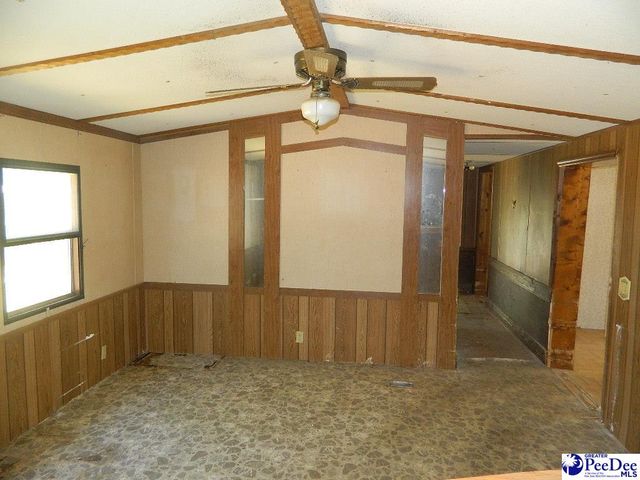 2002 Catalpa Drive, Dillon, SC 29536