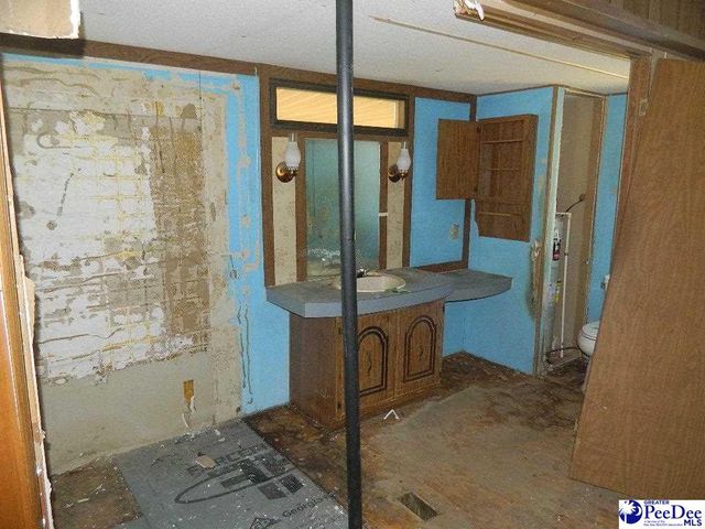 2002 Catalpa Drive, Dillon, SC 29536