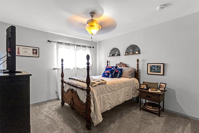 1805 Lakecrest Court, Carrollton, TX 75006