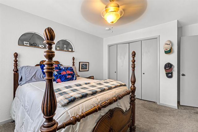 1805 Lakecrest Court, Carrollton, TX 75006