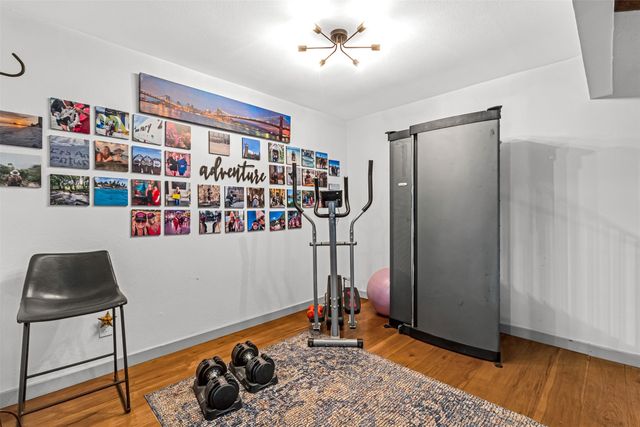 1805 Lakecrest Court, Carrollton, TX 75006