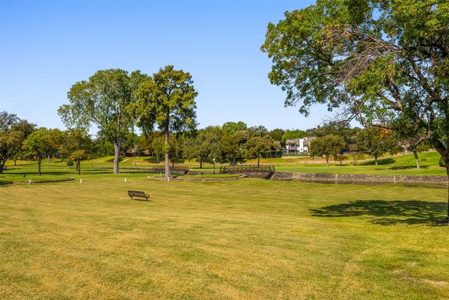 1805 Lakecrest Court, Carrollton, TX 75006